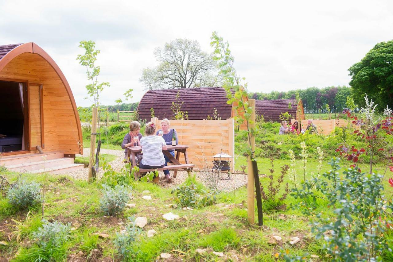 Campion Glamping Pod Cheltenham Exterior foto